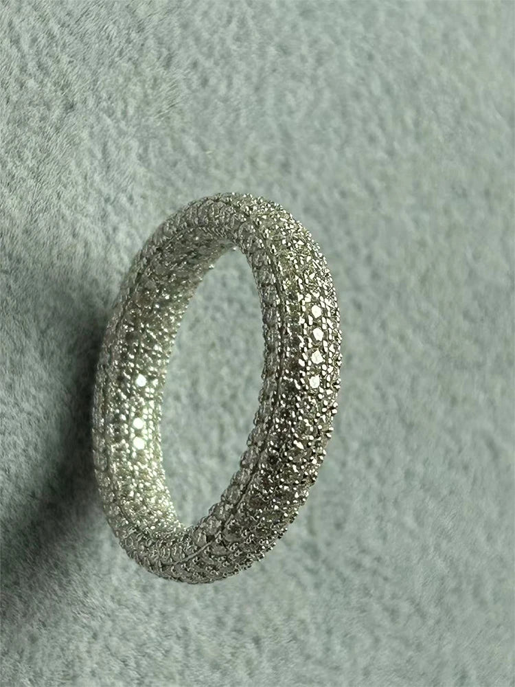 925 Sterling Silver Moissanite Ring, a fashionable holiday gift suitable for teenagers' holiday presents