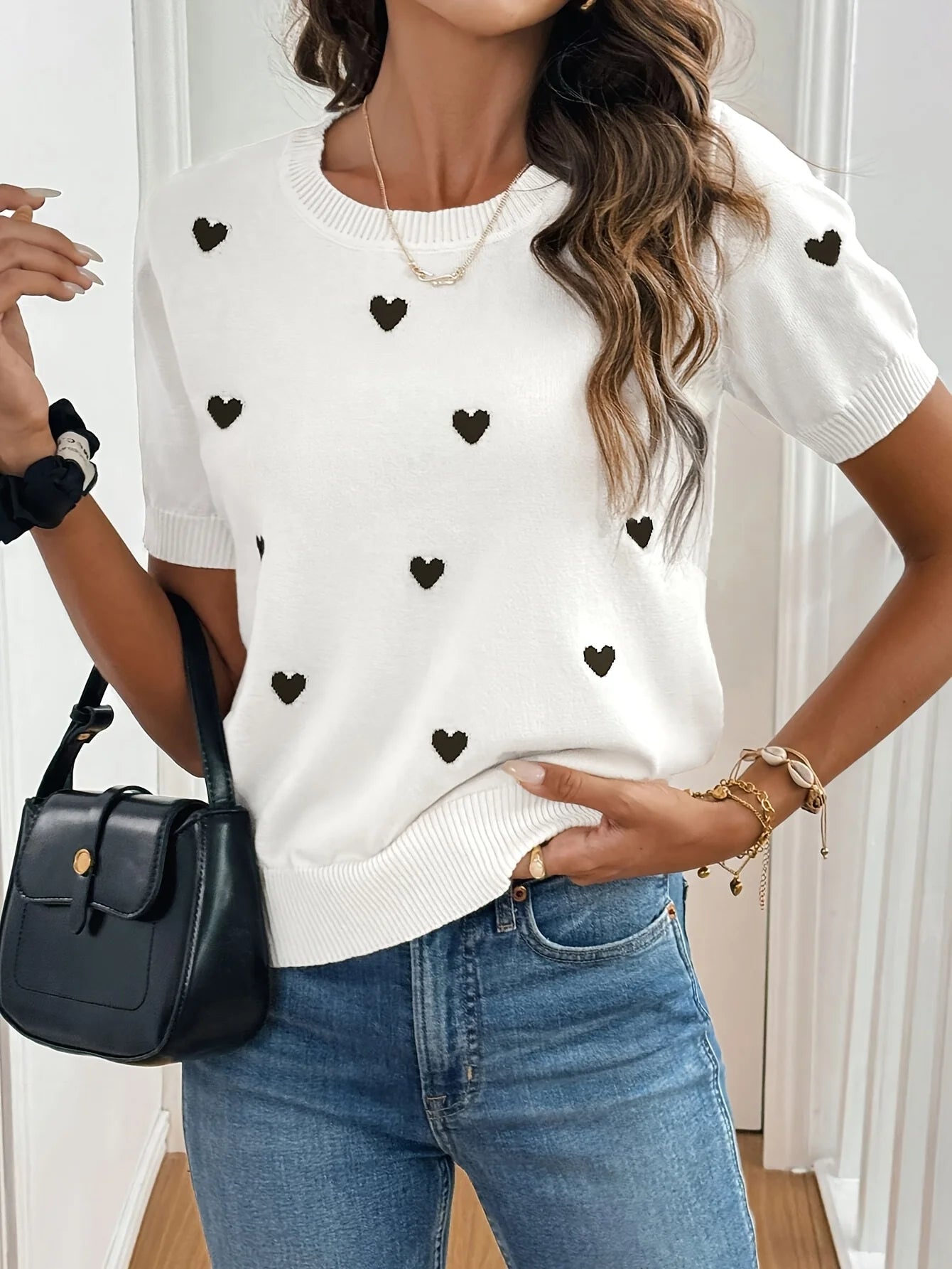 Autumn and Winter New Fashion Woman Sweater Casual Simple Knitted Round Neck Short Sleeve Tops Women's Clothing