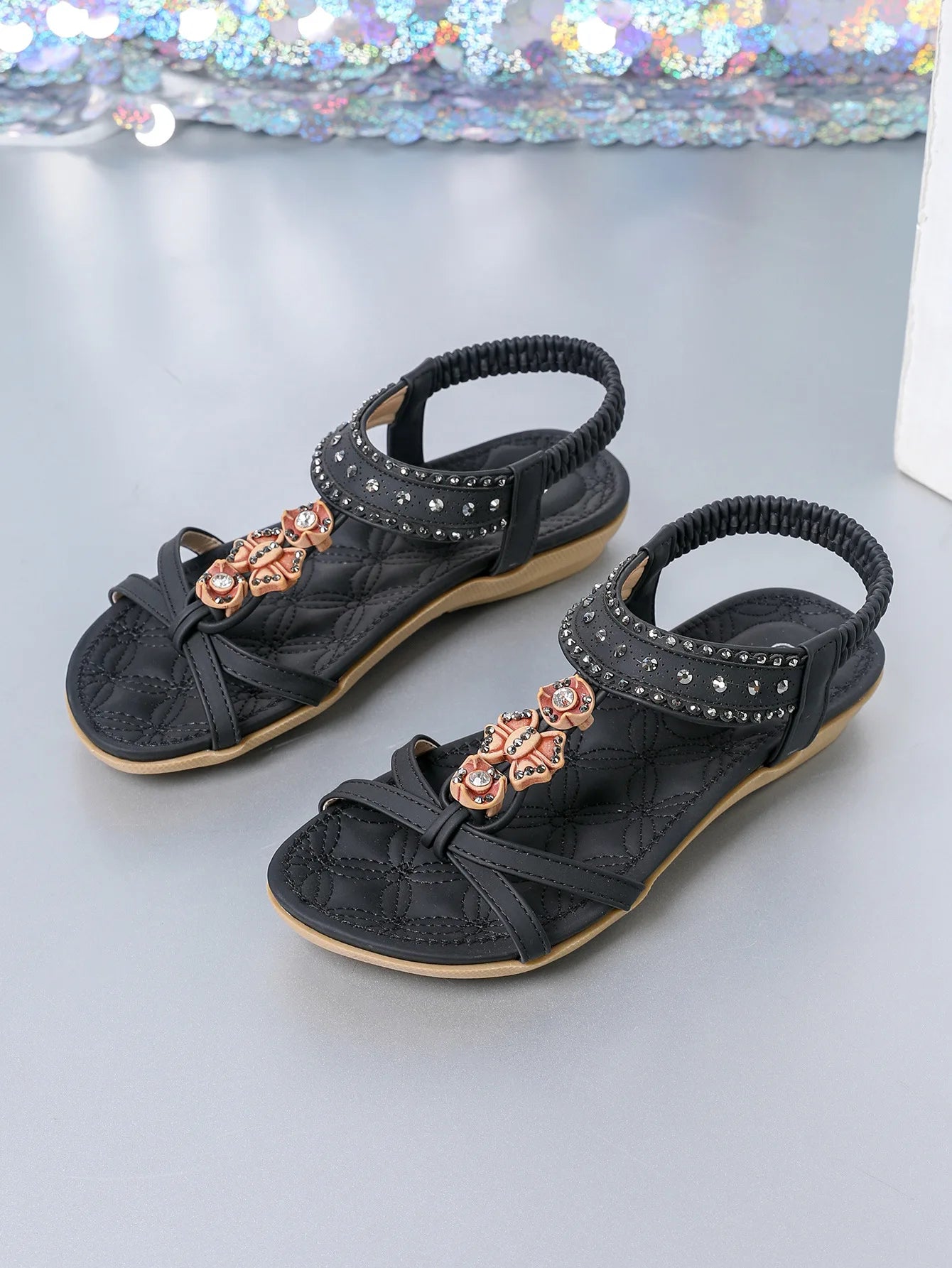 Women'S Sandals Bohemian Style Flat Shoes Suitable For Outdoor Beach Shoe Diamond-Studded Casual Fashion With Skirt Black White