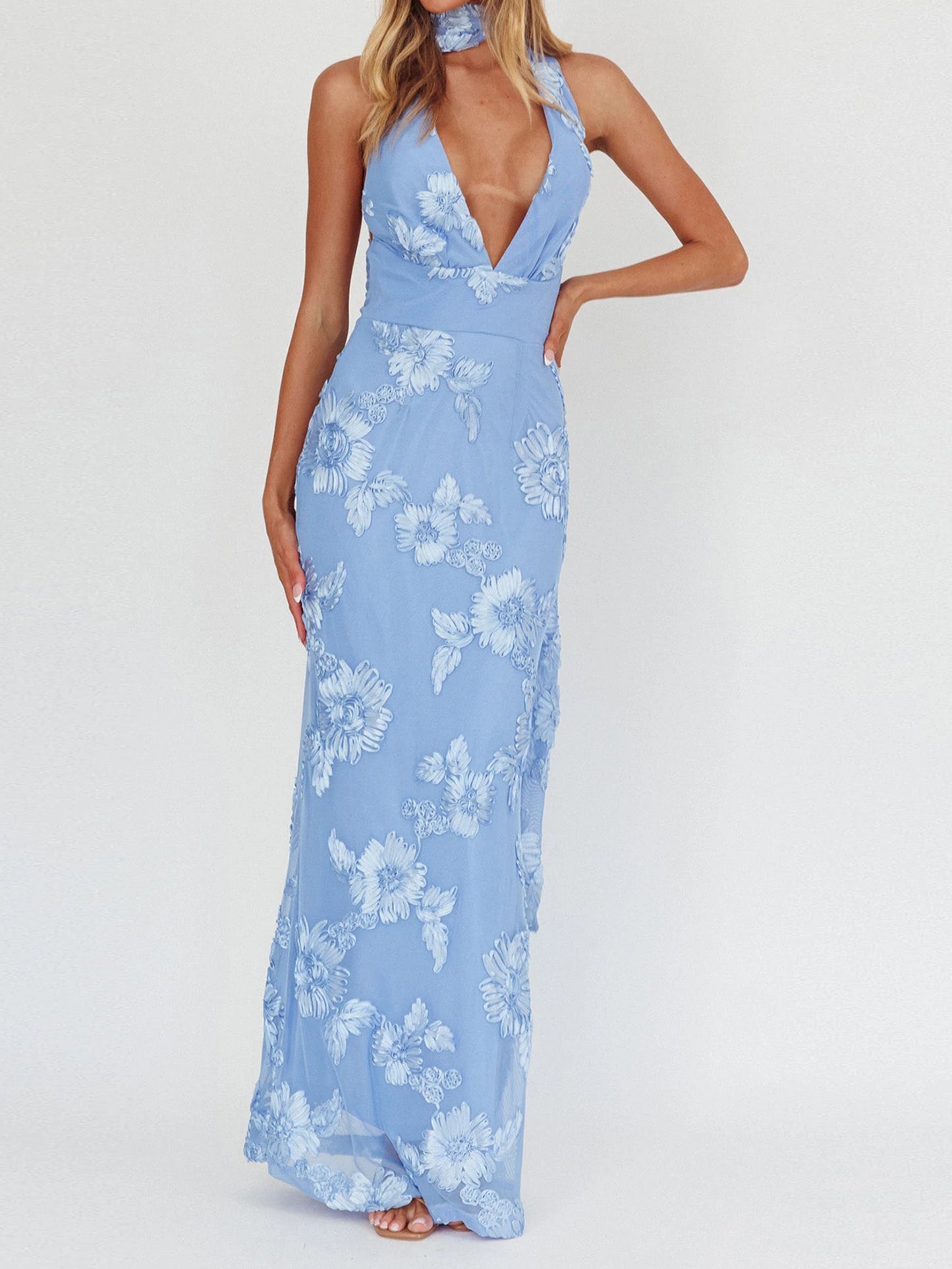 Elegant V-Neck Maxi Dress with Lace Detailing Sleeveless Backless Evening Gown for Formal Events and Weddings