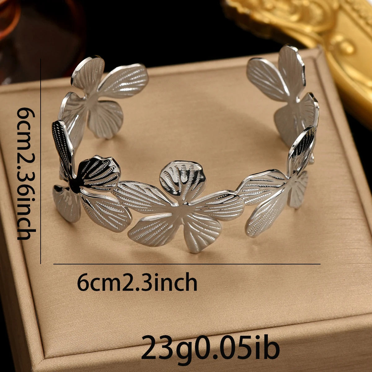 Lxalry 18K Gold Plated Stainless Steel Floral Carved Mirror Bracelet Hypoallergenic Skin Safe Jewelry With Artisan Texture