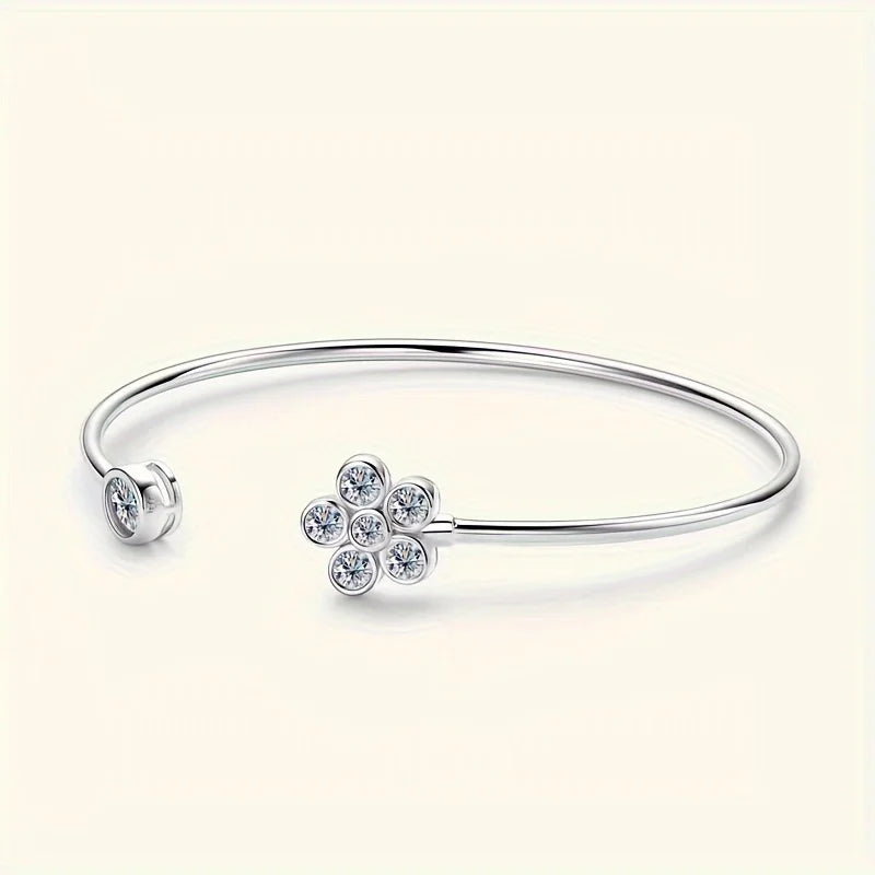 1pc s925 Silver with 1.1CT Moissanite Small Flower Bracelet for Men and Women | Gemstone Jewelry | Gifts for Him | Gifts for Her