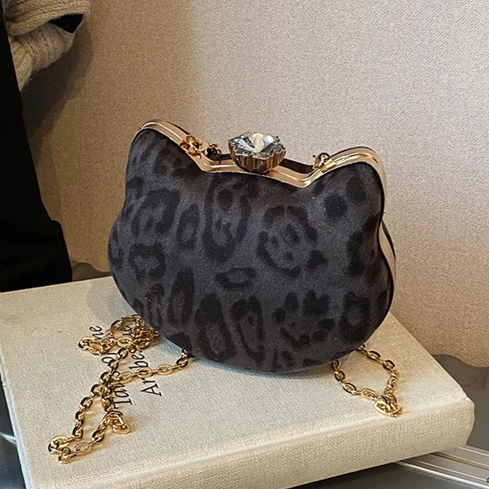 Women Chain Decor Crossbody Bag Clutch Purse Small Shoulder Bag for Bride Wedding