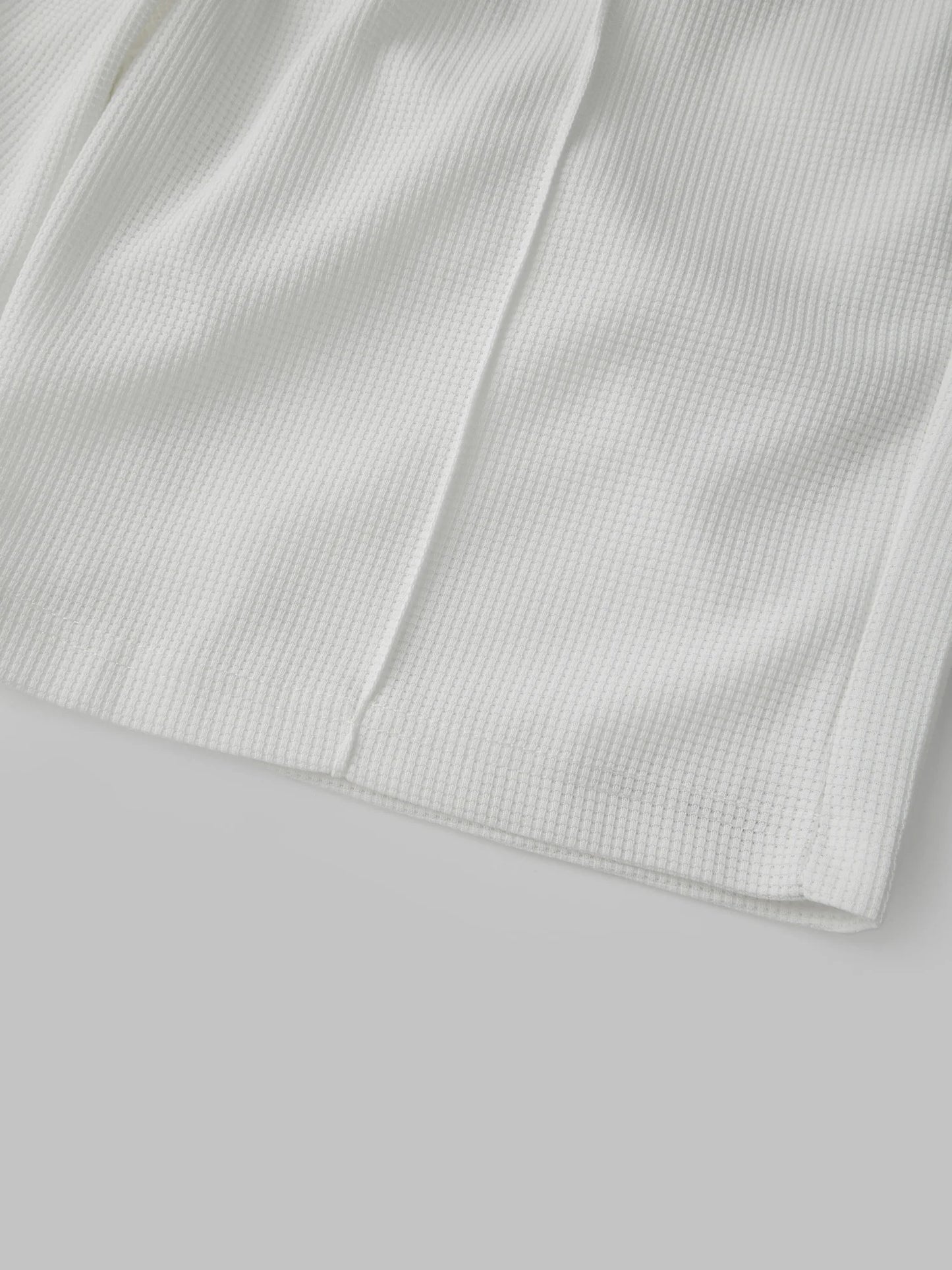 Men s Casual Summer 2-Piece Set Short Sleeve V-Neck T-Shirt Elastic Waistband Shorts for a Stylish Streetwear Look