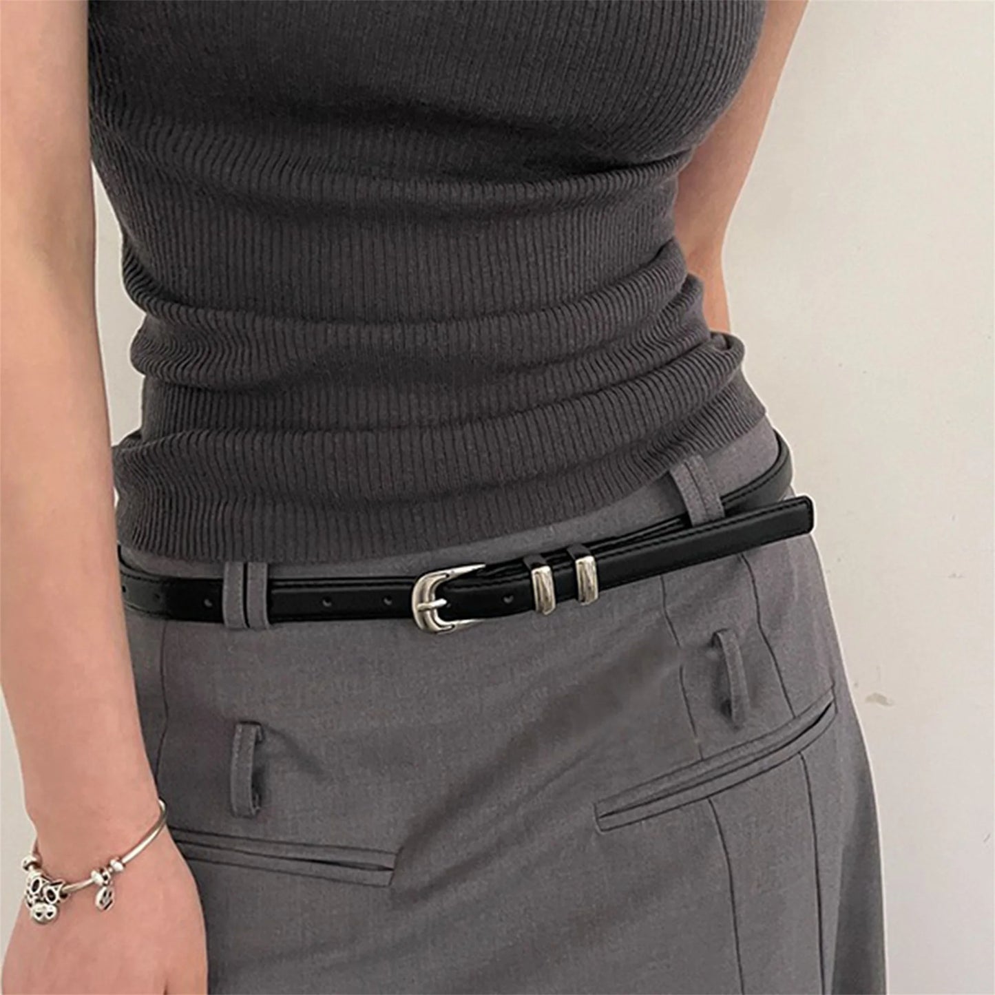 Stylish Women s Genuine Leather Belt with Adjustable Buckle for Formal and Casual Outfits - Chic Accessory for Any Occasion