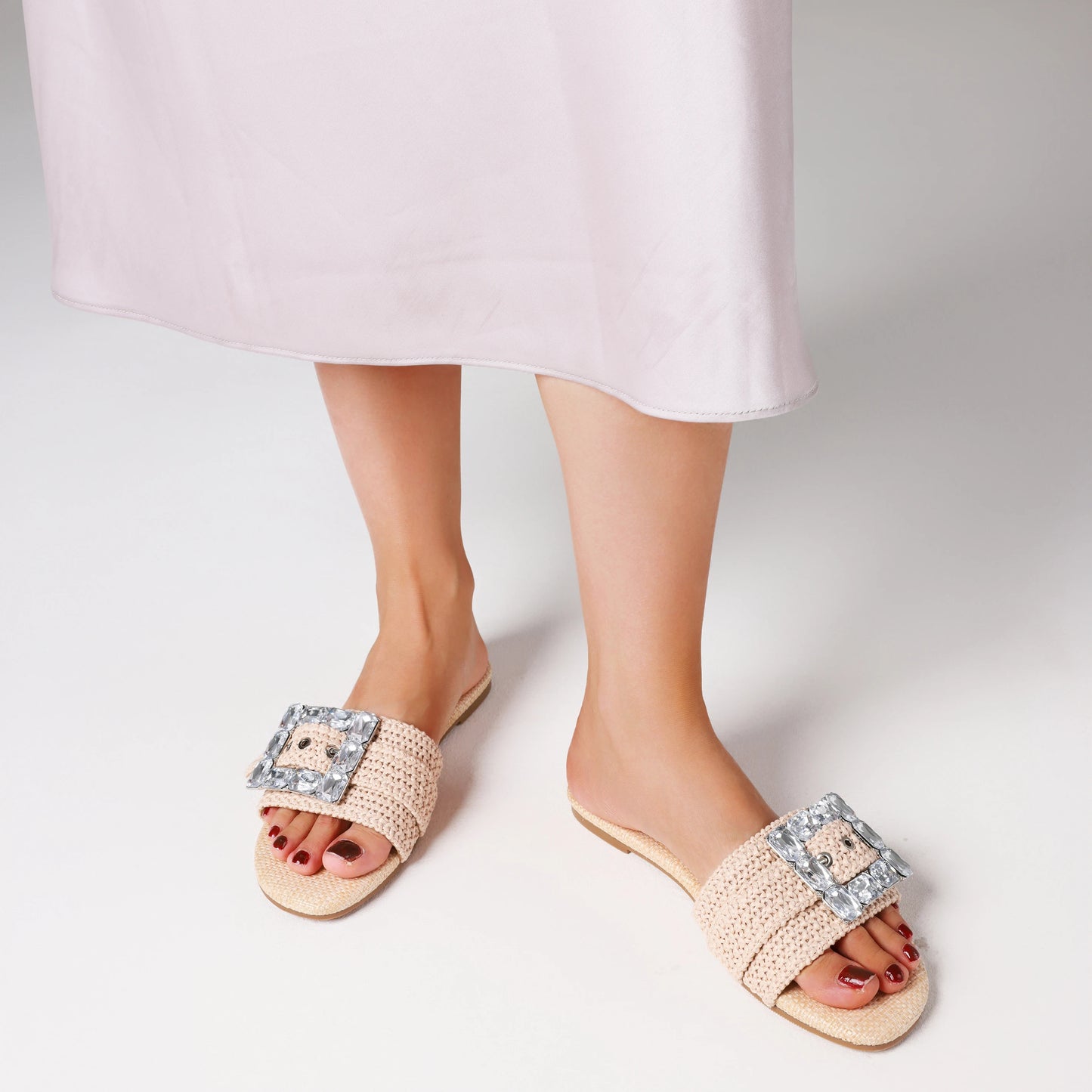 GIGIFOX Women's Luxury Rhinestone Slip-on Flats Sandals Girl Slippers Casual Female Summer Slides Shoes Outdoor Beach Dress Wear