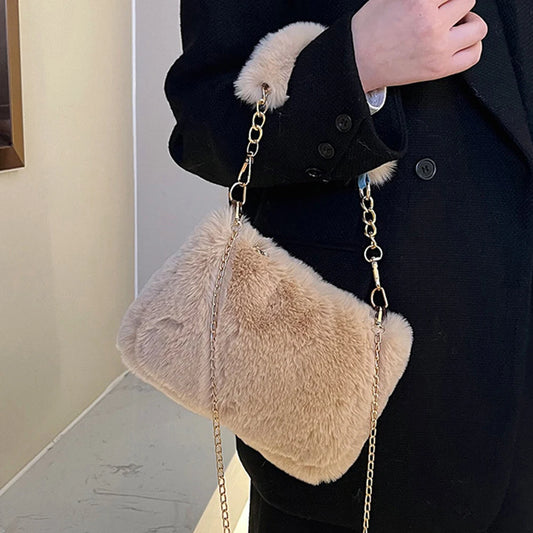 Women Faux Fur Tote Bag Casual Plush Tote Handbag Versatile Fluffy Shoulder Bag Soft Cute Fall Winter Female Purse