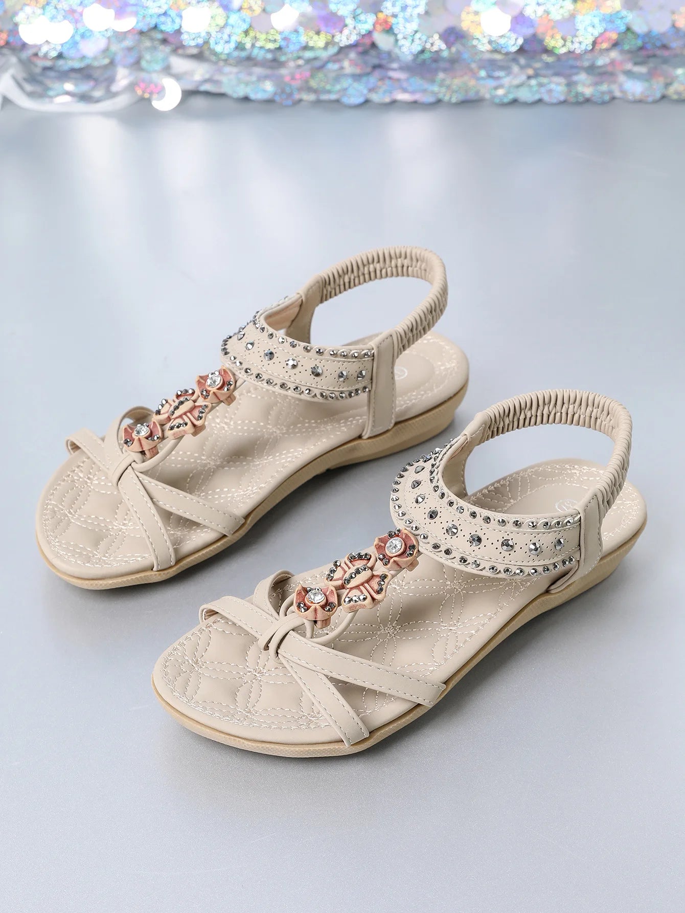 Women'S Sandals Bohemian Style Flat Shoes Suitable For Outdoor Beach Shoe Diamond-Studded Casual Fashion With Skirt Black White