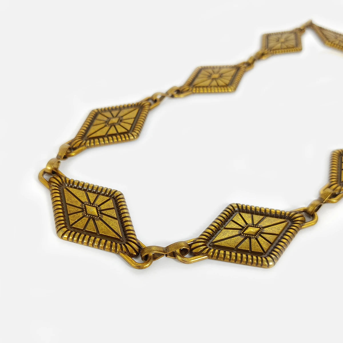 Vintage Gold Chain Belt Female rhombus Metal Lady Waist Punk Goth Belts For Women Silver Thin Waistband Pant Harajuku Accessory