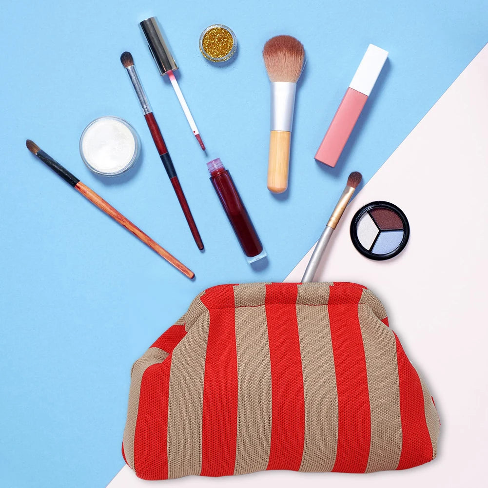 Women Knitted Clutch Purse Contrast Color Small Crochet Handbag Knitting Dumpling Clutch Summer Beach Bag