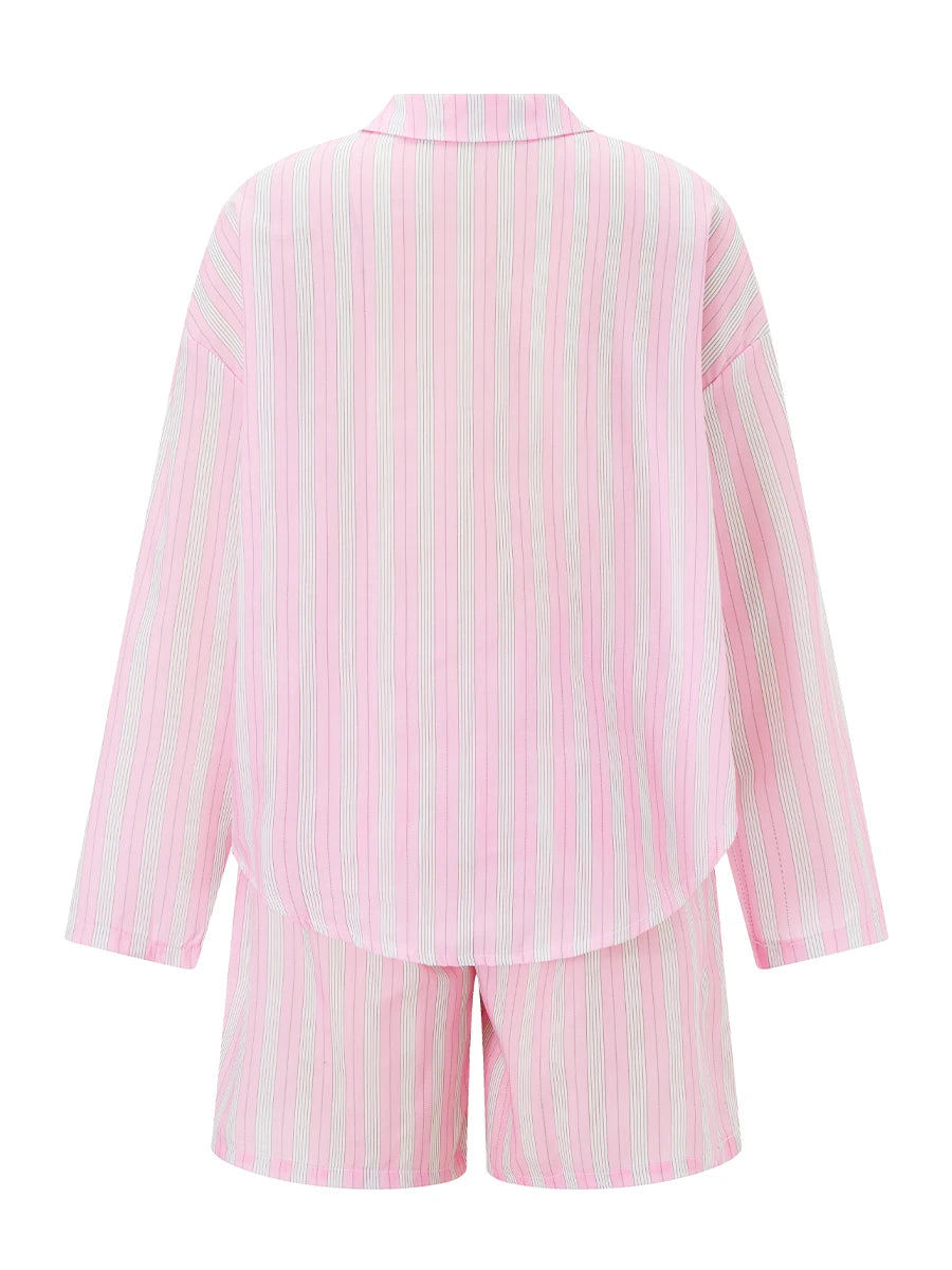 Women s 2-Piece Pajama Set with Floral Print Short Sleeve Top and Elastic Waist Shorts for Comfortable Sleepwear