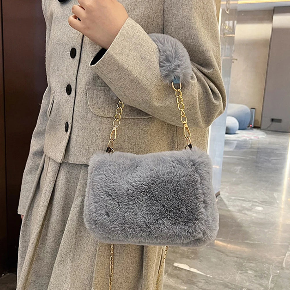 Women Faux Fur Tote Bag Casual Plush Tote Handbag Versatile Fluffy Shoulder Bag Soft Cute Fall Winter Female Purse