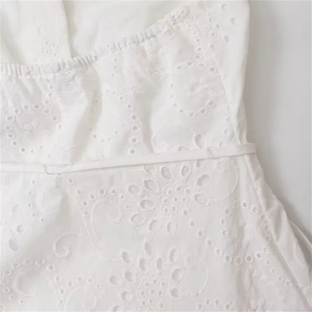 LIBIELIY Women's Hollow Embroidered Hanging Neck Dress Solid Color Decoration Spring/Summer Casual Women's Wear