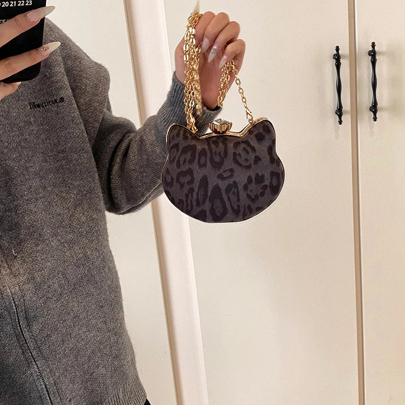 Women Chain Decor Crossbody Bag Clutch Purse Small Shoulder Bag for Bride Wedding